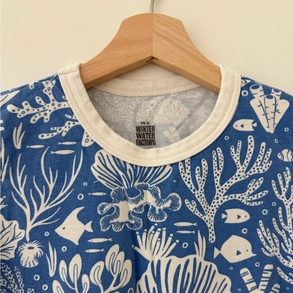 Winter Water Factory Ocean Print T-Shirt - Picture 1 of 2